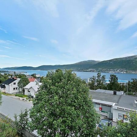 Modern Apartment In The Center Of The Island Tromsø Exteriör bild